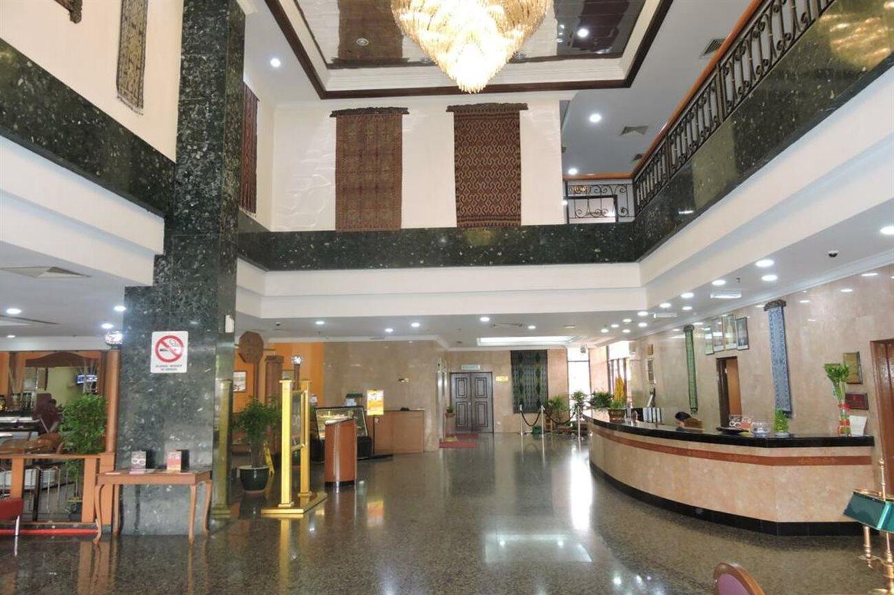 Grand Continental Hotel